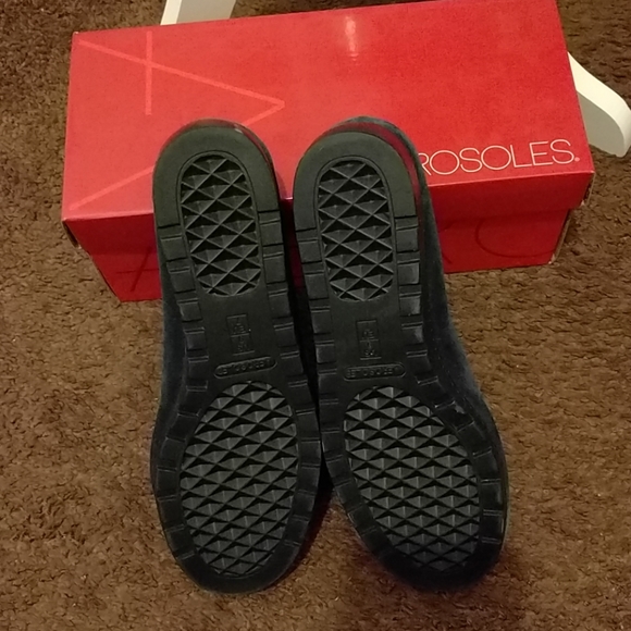 Blue Parisian Leather Aerosoles shoes - Picture 2 of 2